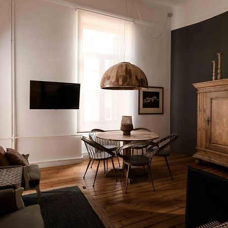 Art Pantheon - Suites & Apartments Athén Kültér fotó